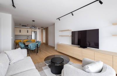 Location d’un élégant appartement de 3 pièces, 82 m², Voždovac, Belgrade, Serbie